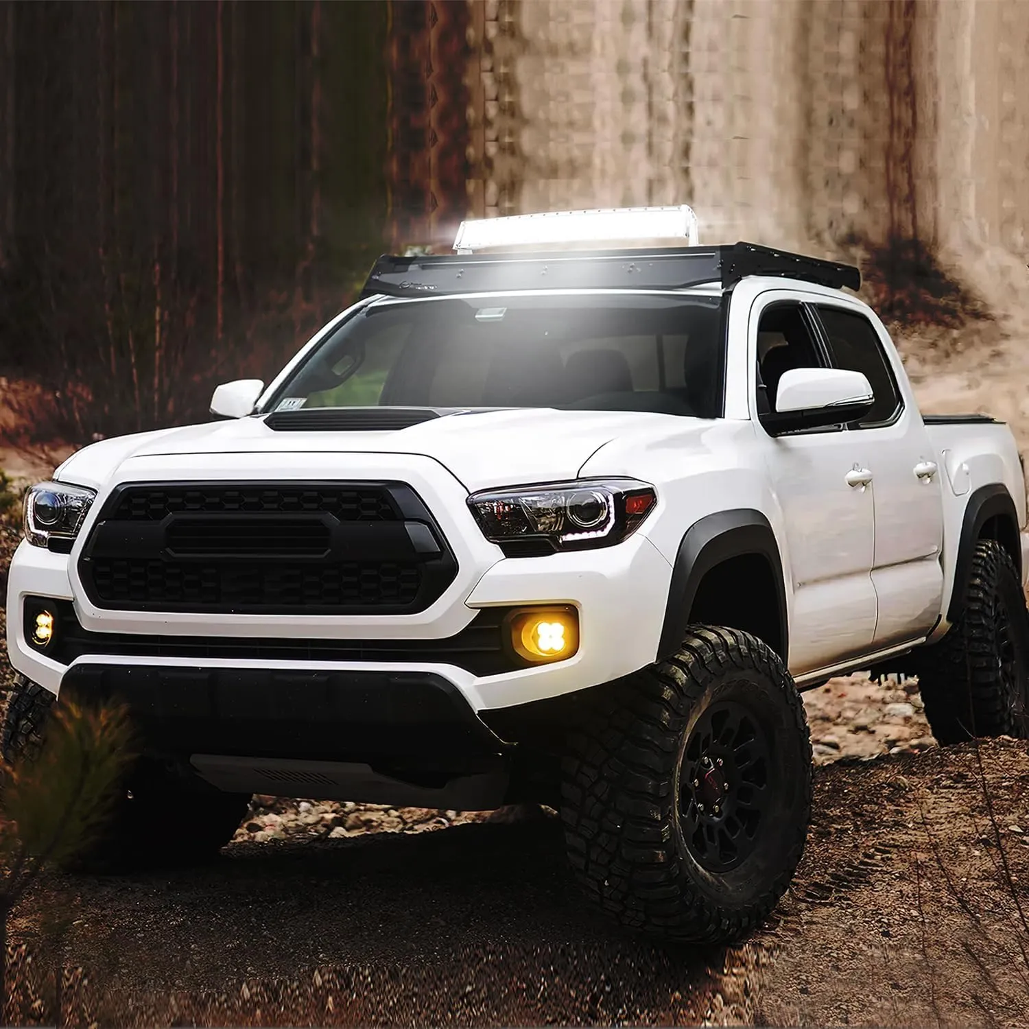 33 Inch 768W Spot Flood Combo White Case Led Light Bar