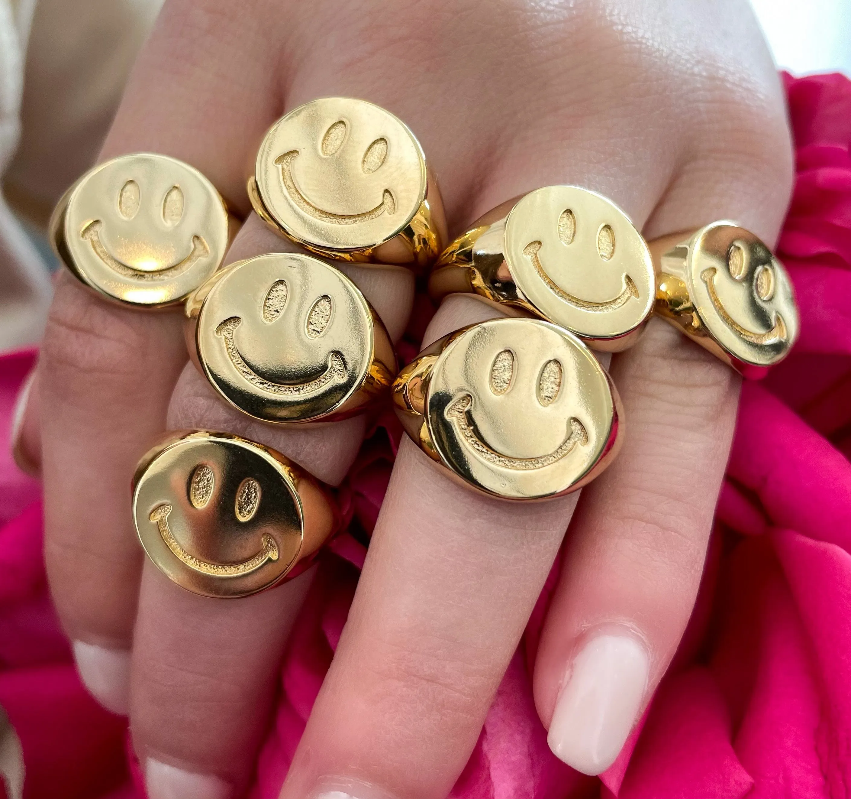Be Happy Signet Ring
