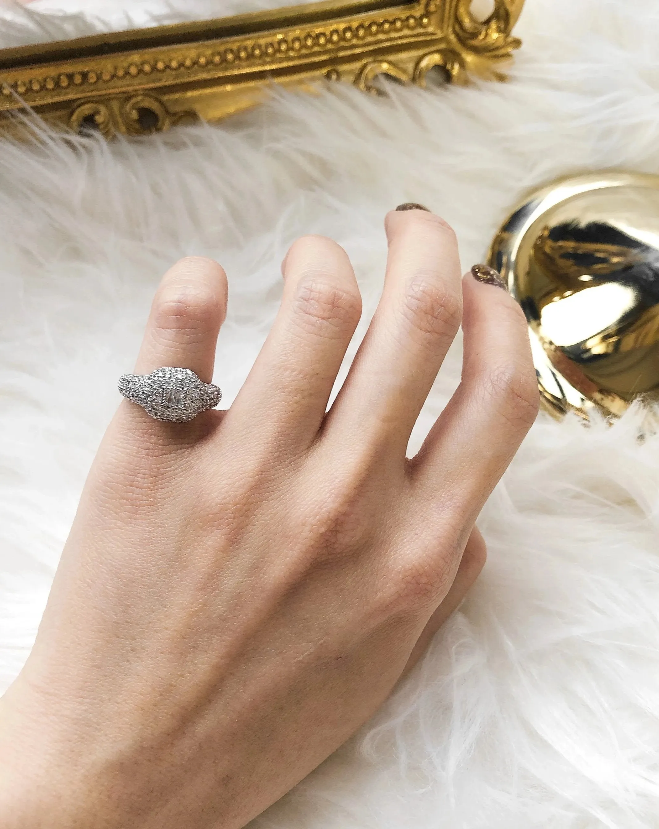 Diamond Signet Square