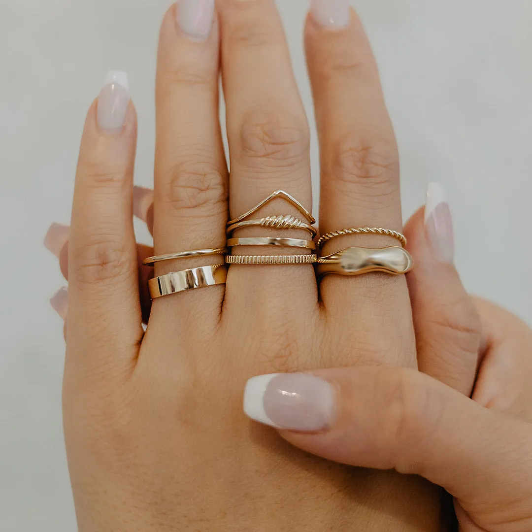 Solid Gold Twist Band Ring